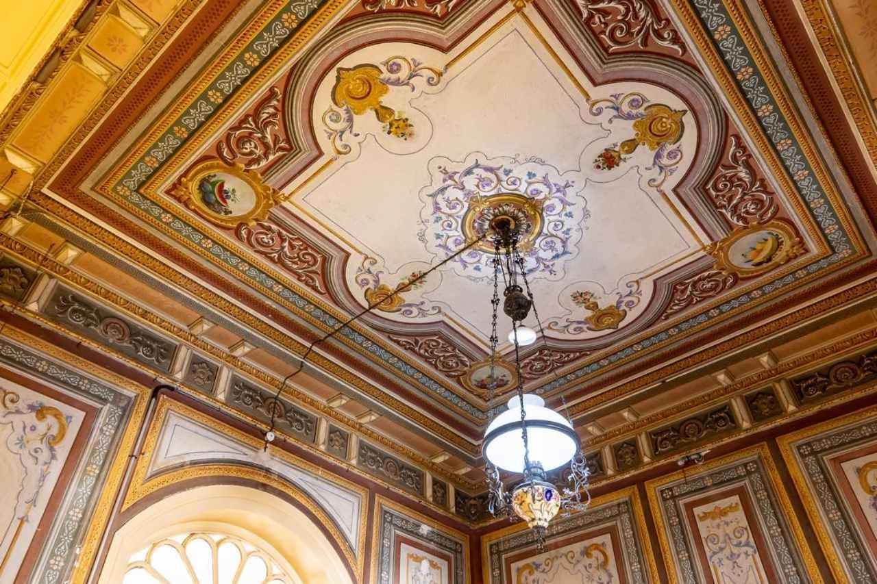 Bueyuekada Anastasia Meziki History Mansion Adalar Luaran gambar
