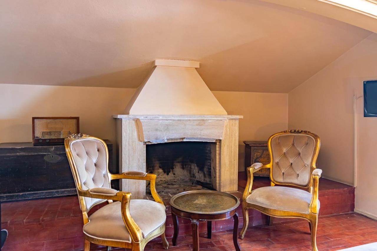 Bueyuekada Anastasia Meziki History Mansion Adalar Luaran gambar