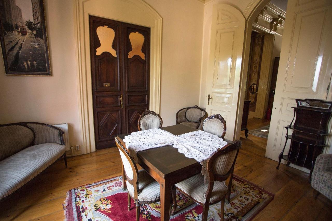 Bueyuekada Anastasia Meziki History Mansion Adalar Luaran gambar